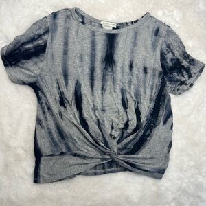 Grey and navy tie dye crop tee snag on shoulder - shown in picture